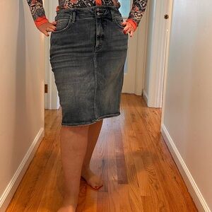 NYDJ Dark Blue Denim Jeans